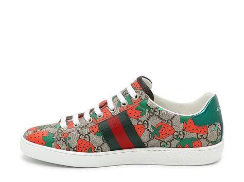 Gucci for women buy online in Almaty and Astana .